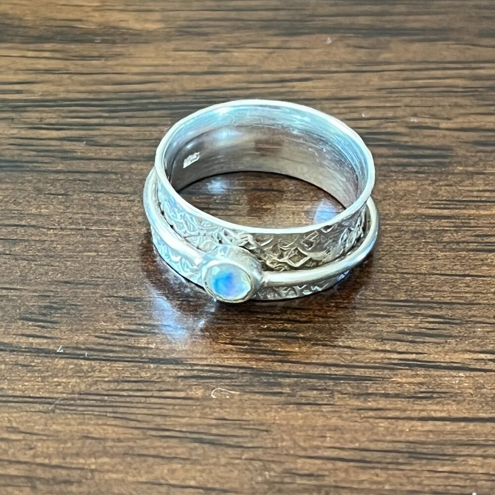 925 Silver Spinning Ring Sz 7